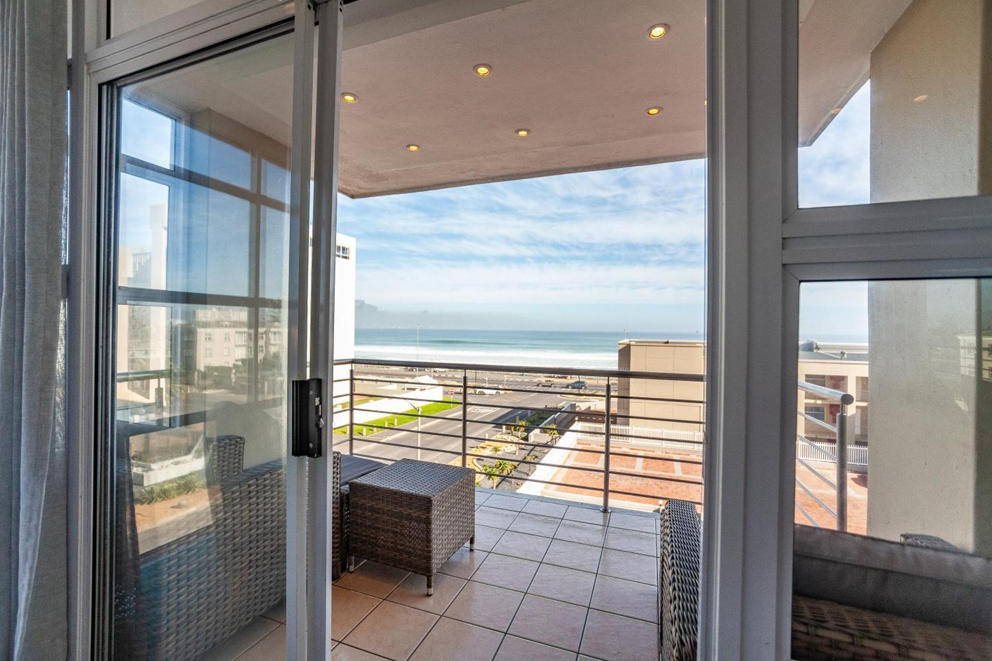 Luxury Ocean View Beachfront 2 Bed Apartment -206 The Waves, Blouberg, Cape Town โบลแบร์กสตรานด์ ภายนอก รูปภาพ