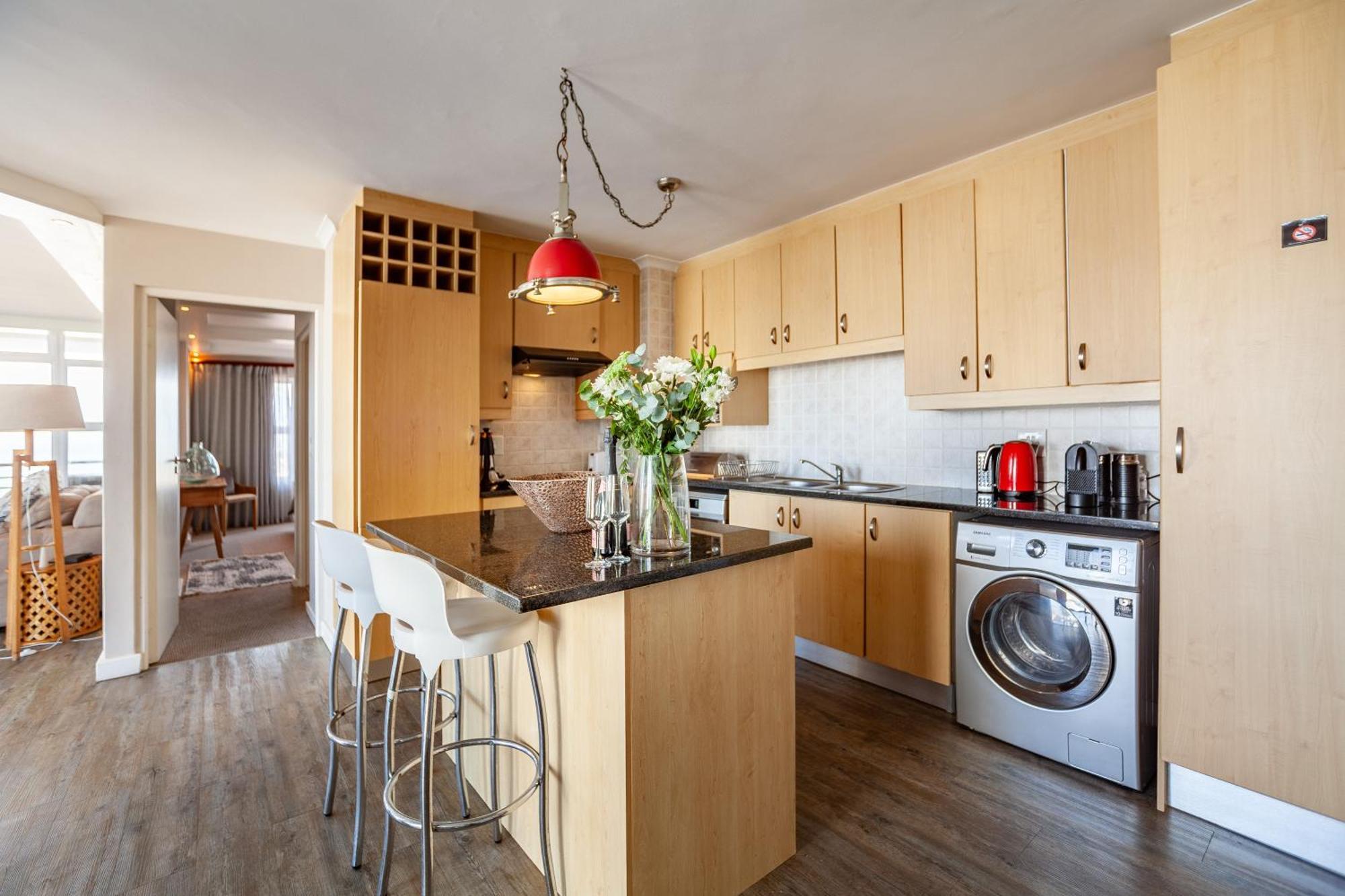 Luxury Ocean View Beachfront 2 Bed Apartment -206 The Waves, Blouberg, Cape Town โบลแบร์กสตรานด์ ภายนอก รูปภาพ